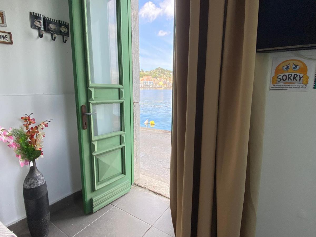 Seafront - Harbour View , Pitini 1 Apartamento Simi Exterior foto